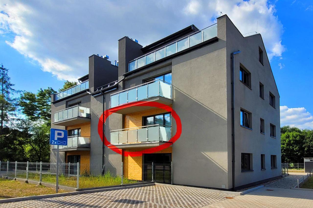 Apartament Niezapominajka Apartment Warmbrunn Екстериор снимка